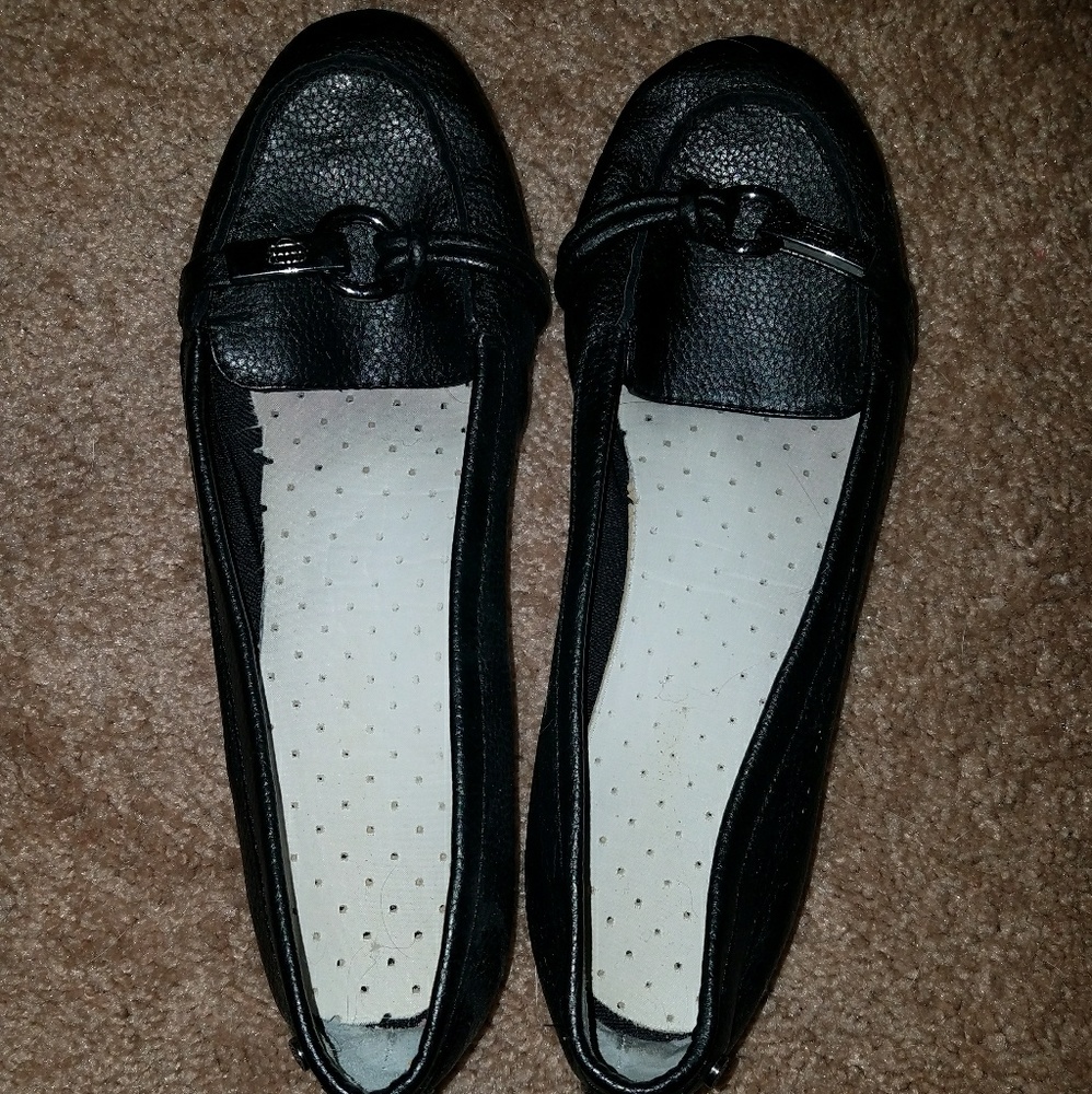 Leather Dana Buchman flats
